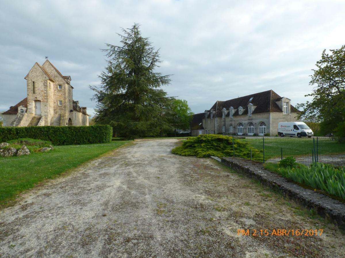Chateau De Montrame Soisy-Bouy ภายนอก รูปภาพ