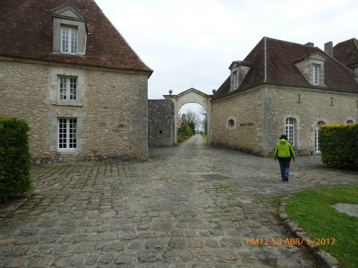 Chateau De Montrame Soisy-Bouy ภายนอก รูปภาพ
