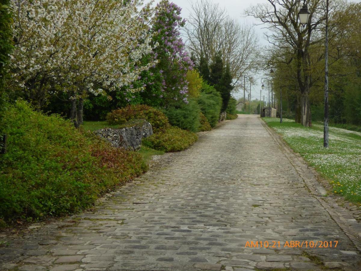 Chateau De Montrame Soisy-Bouy ภายนอก รูปภาพ